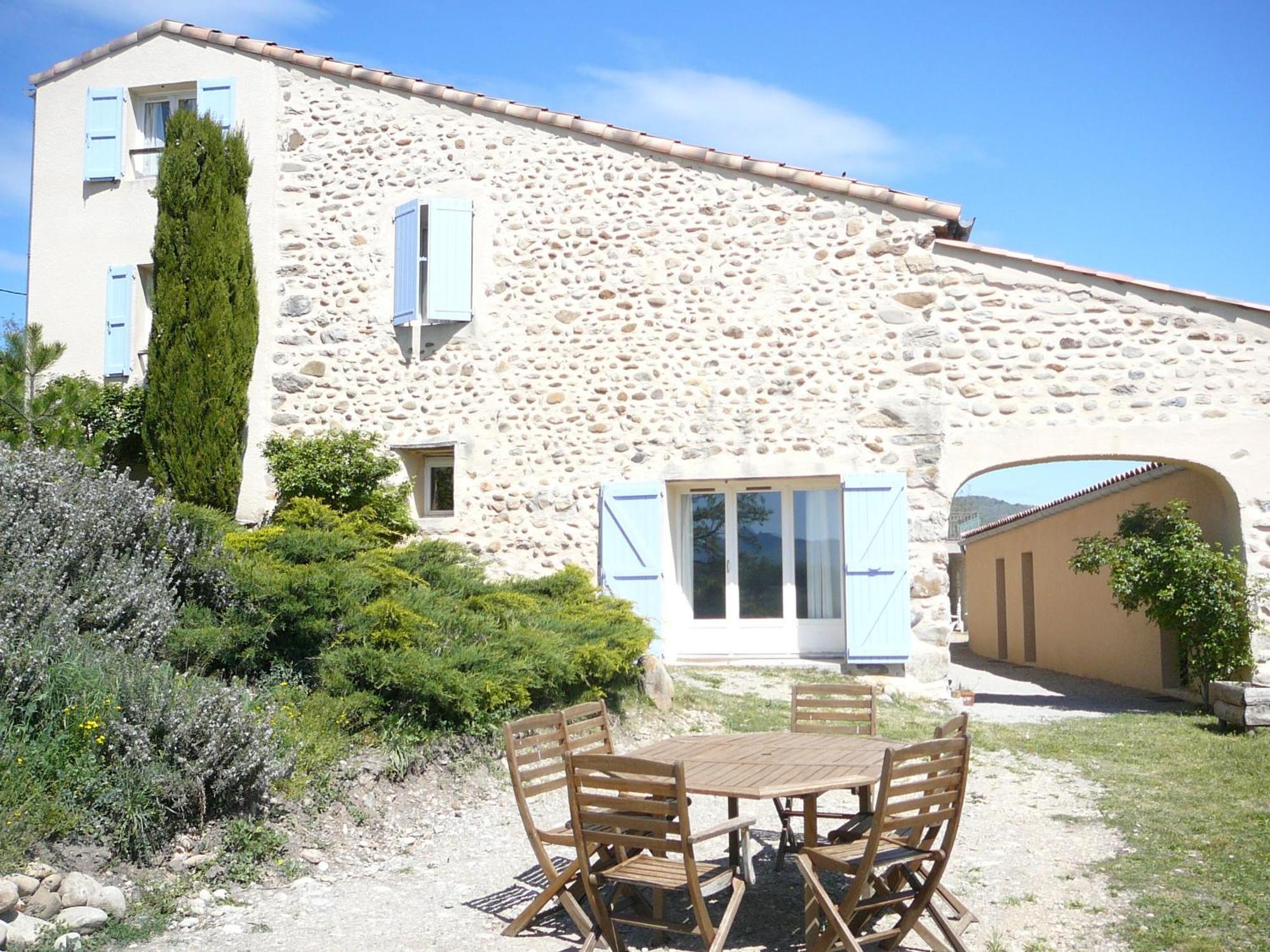 La Ferme De Valauris Bed and Breakfast Sisteron Exteriör bild