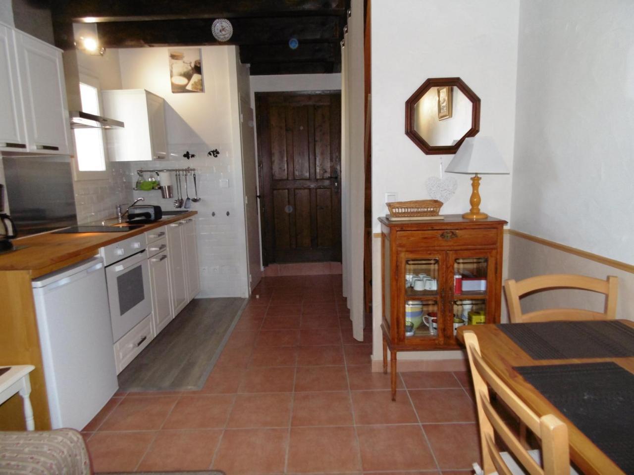 La Ferme De Valauris Bed and Breakfast Sisteron Exteriör bild